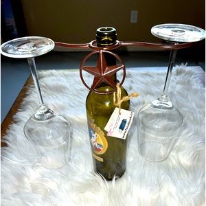 NWT Decorative Rustic Metal Wine Glass and Bottle holder Texas Star